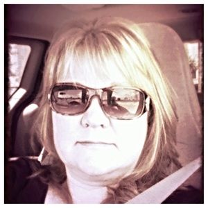 Meet your Posher, Kim