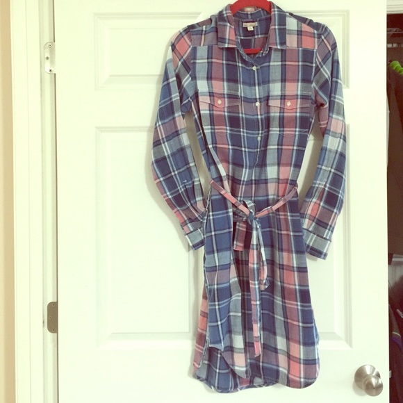 Plaid dress size M