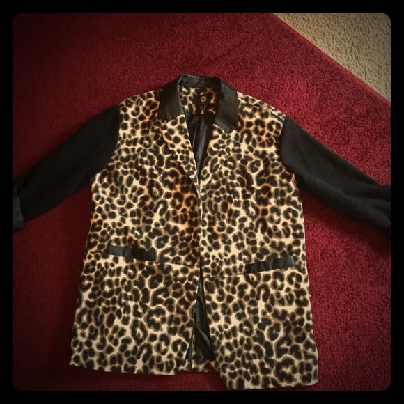 Adrienne Vittadini Blazer