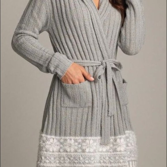 Cozy Chic!❄️Lemon Snowflake Boucle Robe