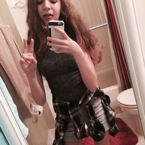 Meet your Posher, Riley