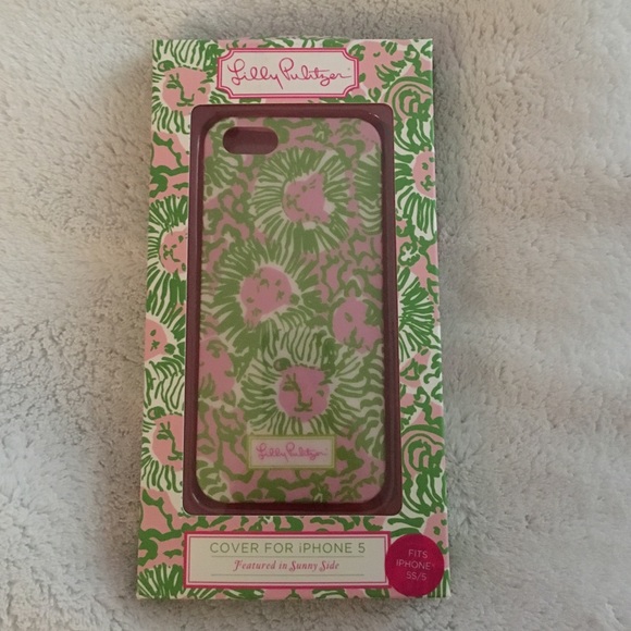 Lilly Pulitzer iPhone 5/5s phone case.