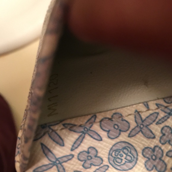 SOLD!! 100% authentic  Limited Edition!! - Picture 4 of 4