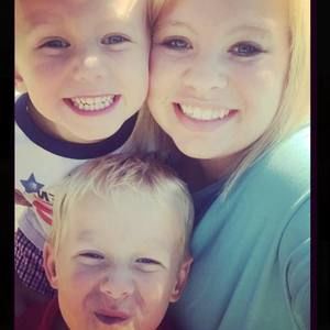 Meet your Posher, Ansley