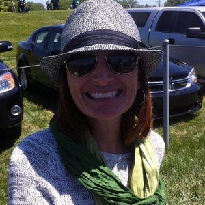 Meet your Posher, Angela