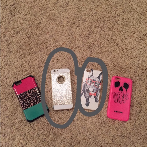 2 iPhone 6 cases