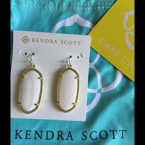 Kendra Scott White Elle Earrings NWT