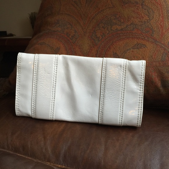 Michael Kors patent clutch - Picture 2 of 3