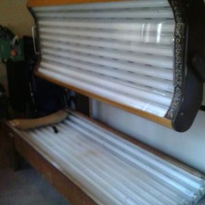 Tanning bed