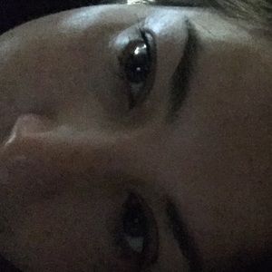 Meet your Posher, Desiree