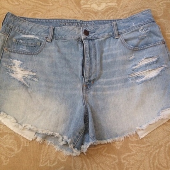 American eagle high waisted shorties