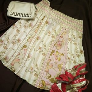 W.. An amazing silky skirt