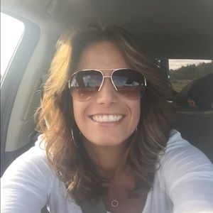 Meet your Posher, Shannon