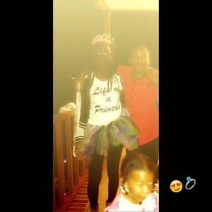 Meet your Posher, Makayla