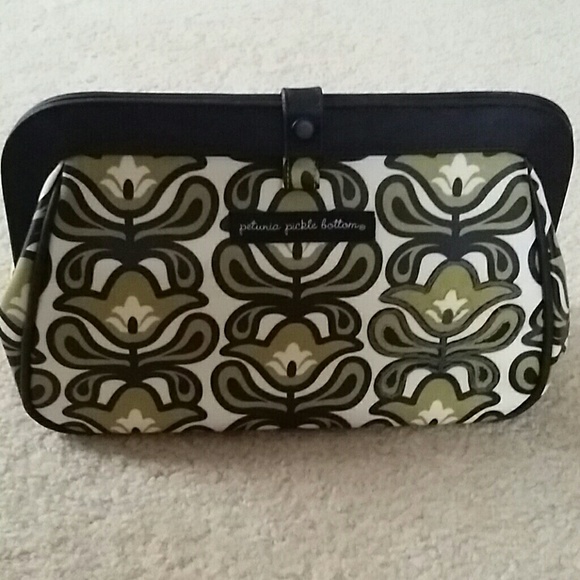 Petunia Pickle Bottom Clutch