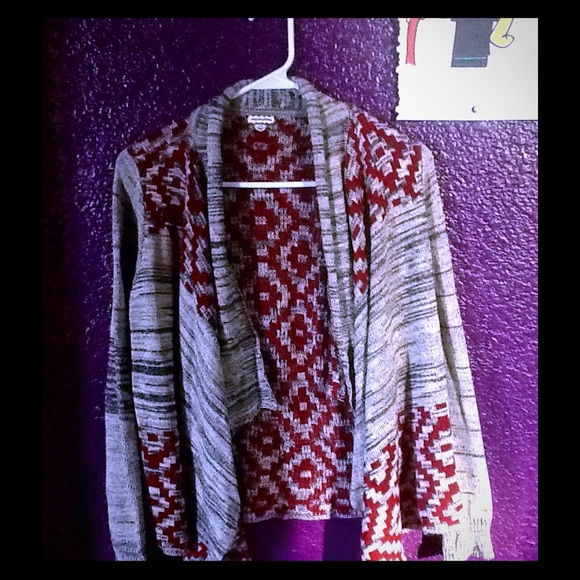 Patterned stylish sweater