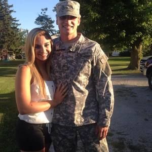 Meet your Posher, Leeann