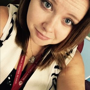 Meet your Posher, Savannah