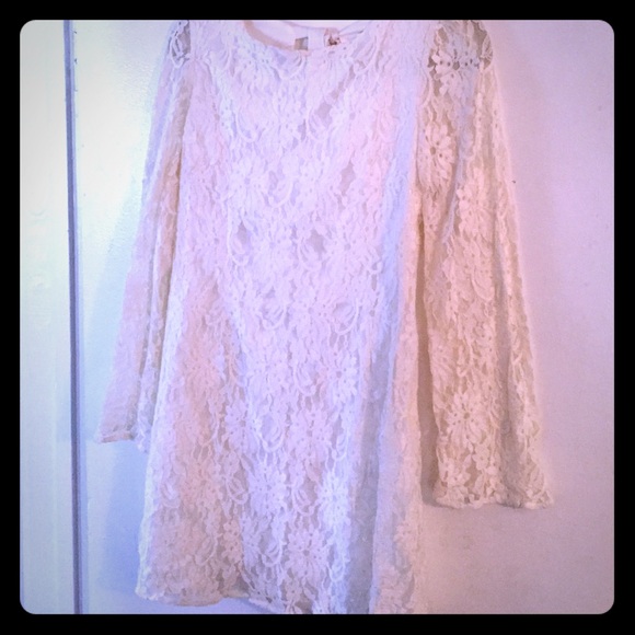 Lace dress