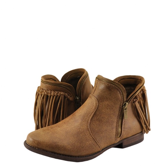 Dollhouse commitment fringe bootie