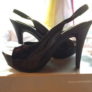 Jessica Simpson patent leather heels