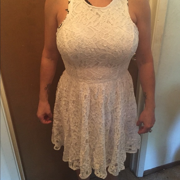👄NWOT White lace racer back dress👄 - Picture 3 of 4