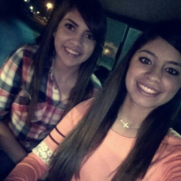 Meet your Posher, Anahi