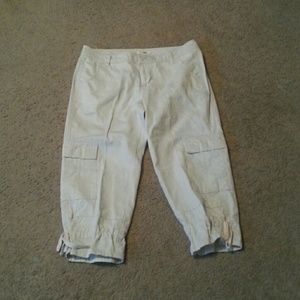 Size 8  crop pants