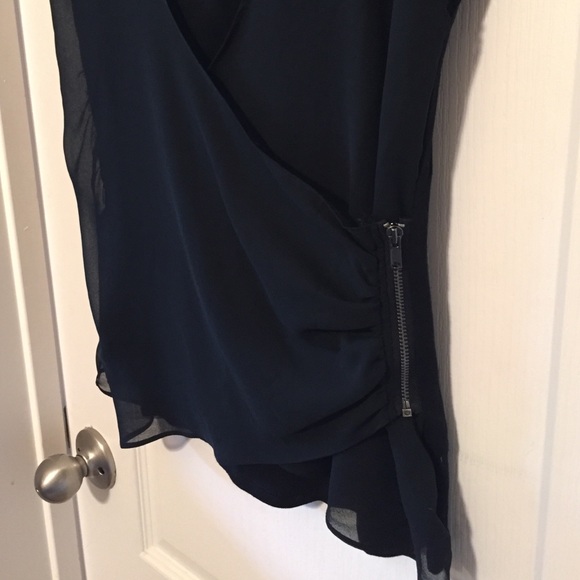 Black blouse - Picture 4 of 4