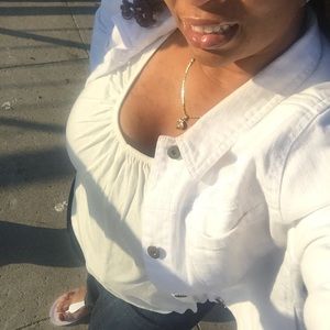 Meet your Posher, Daphne