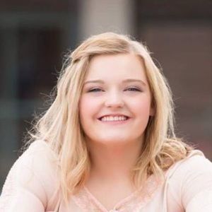 Meet your Posher, Katelyn