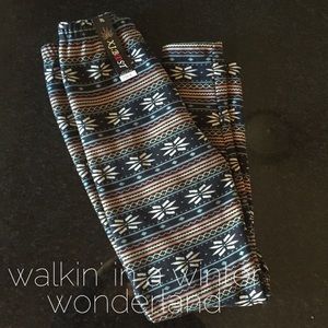 NWT Perfect Winter Leggings