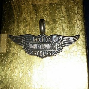 Sterling silver pendant