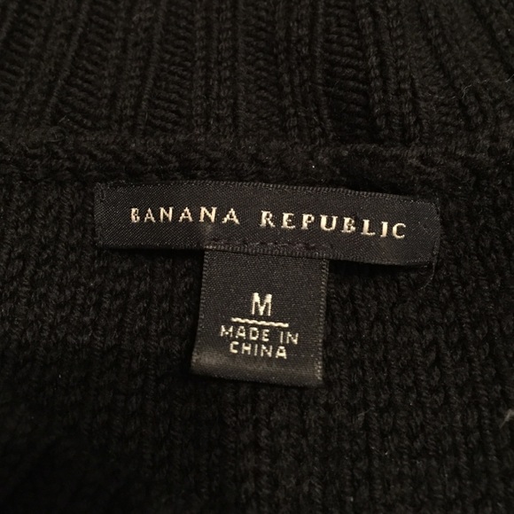 Beautiful sweater dress by Banana Republic - Picture 2 of 3