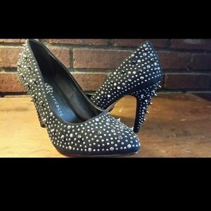 Black Spunky Heels