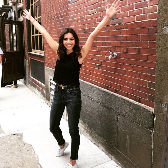 Meet your Posher, Gianna - Picture 3 of 3