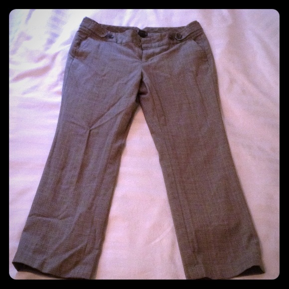 Banana Republic Capris. Grey.