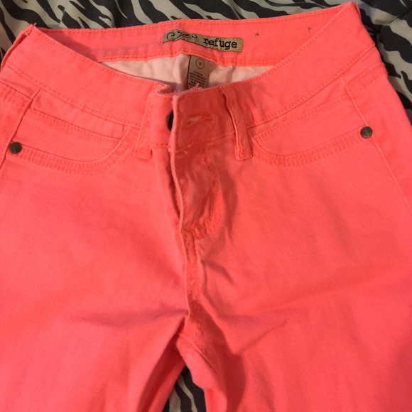 Hot pink Charlotte Russe skinny jeans