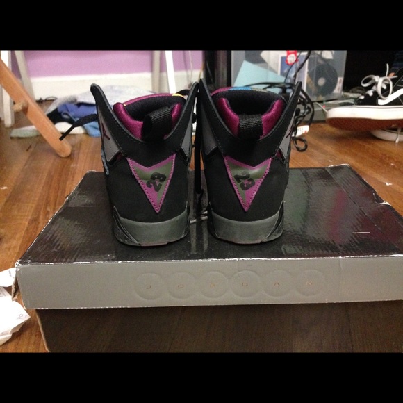 Jordan 7 Bordeaux size 2.5y and 5.5 in women - Picture 4 of 4