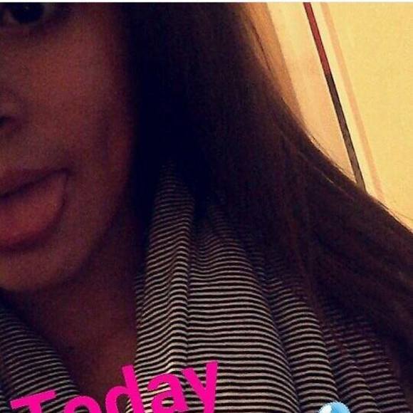 Meet your Posher, Danielle - Picture 1 of 1