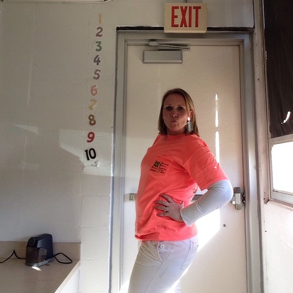 Meet your Posher, Shelly - Picture 3 of 4