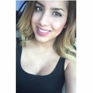 Meet your Posher, Mayra