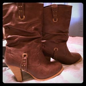 Rampage Size 8M Brown Boots