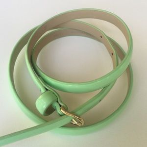 Green j crew belt (medium)