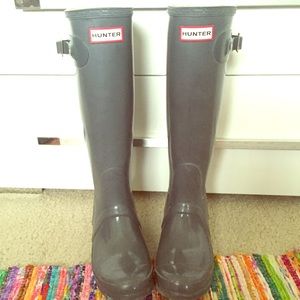 Glossy tall Hunter Rain Boots!!