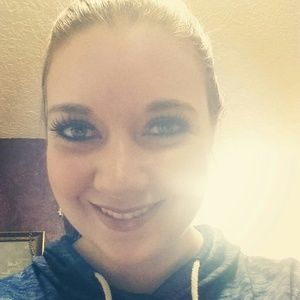 Meet your Posher, Nichole