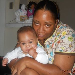 Meet your Posher, Juanita