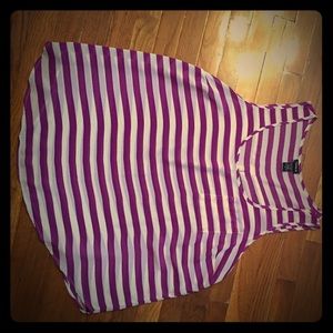 Torrid Sz 2 purple and white chiffon tank.
