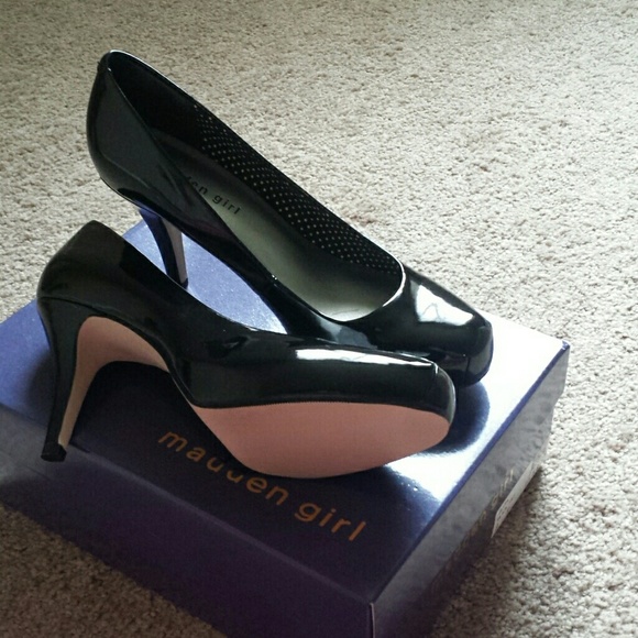 Black heels
