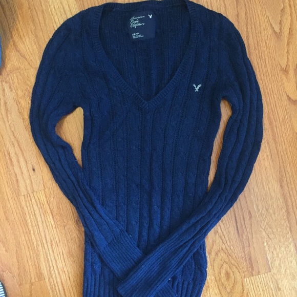 *SOLD* Cable Knit Sweater - Picture 2 of 2